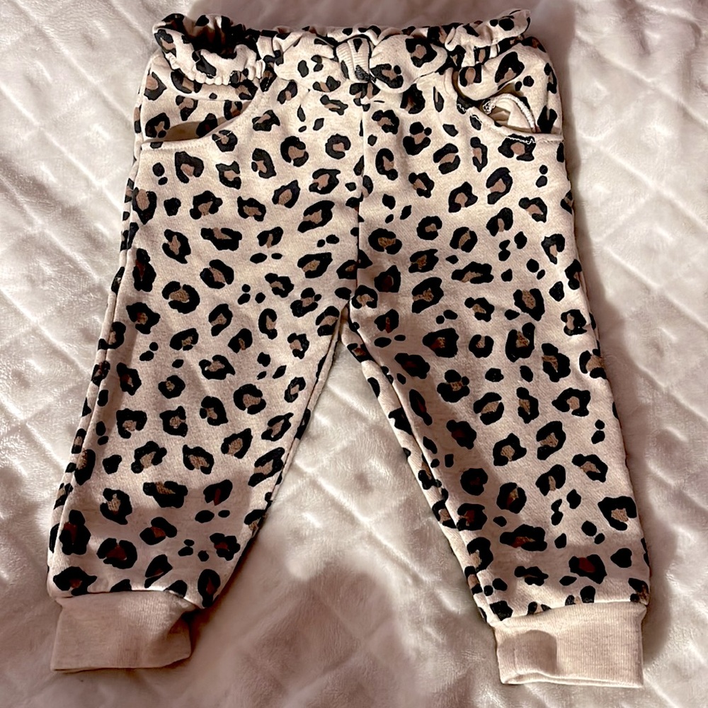 Size 12 Months Baby Girl Sweatpants Pants Animal Print